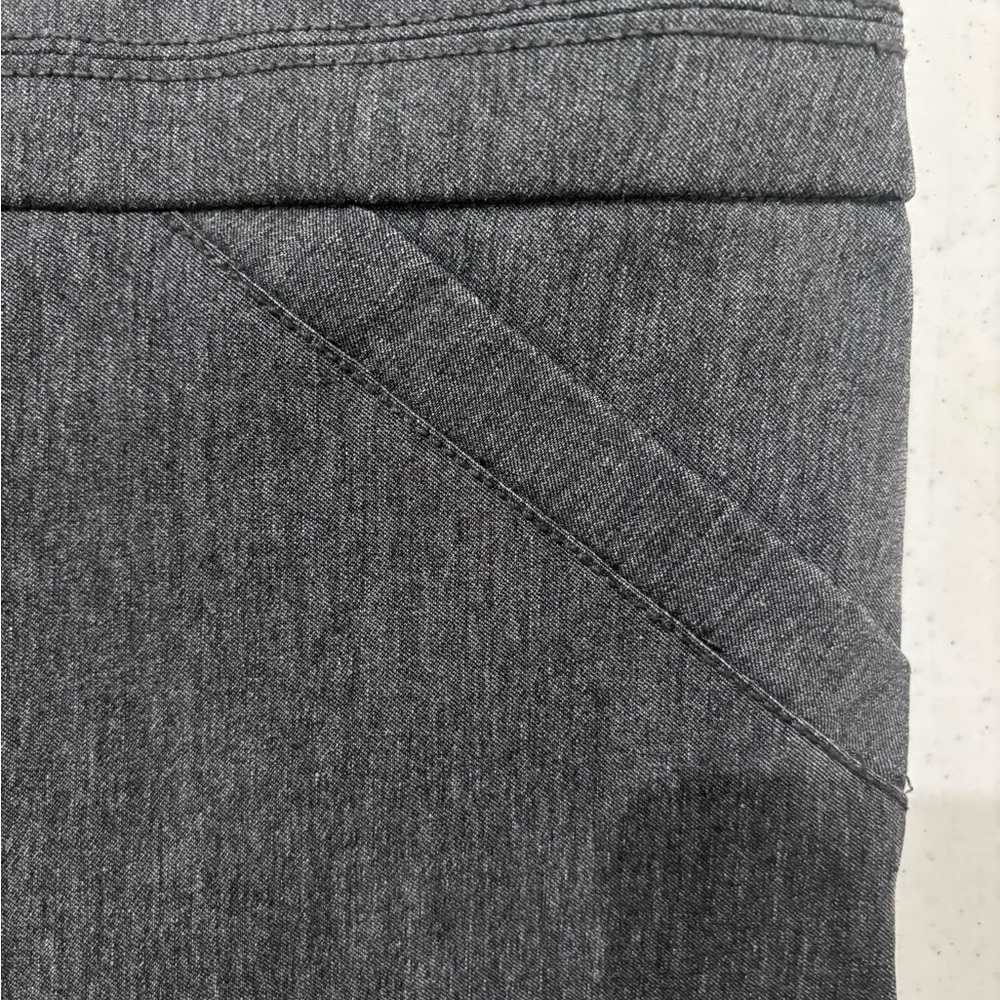 Briggs New York Charcoal Gray Dress Pants Size 16S - Picture 7 of 8